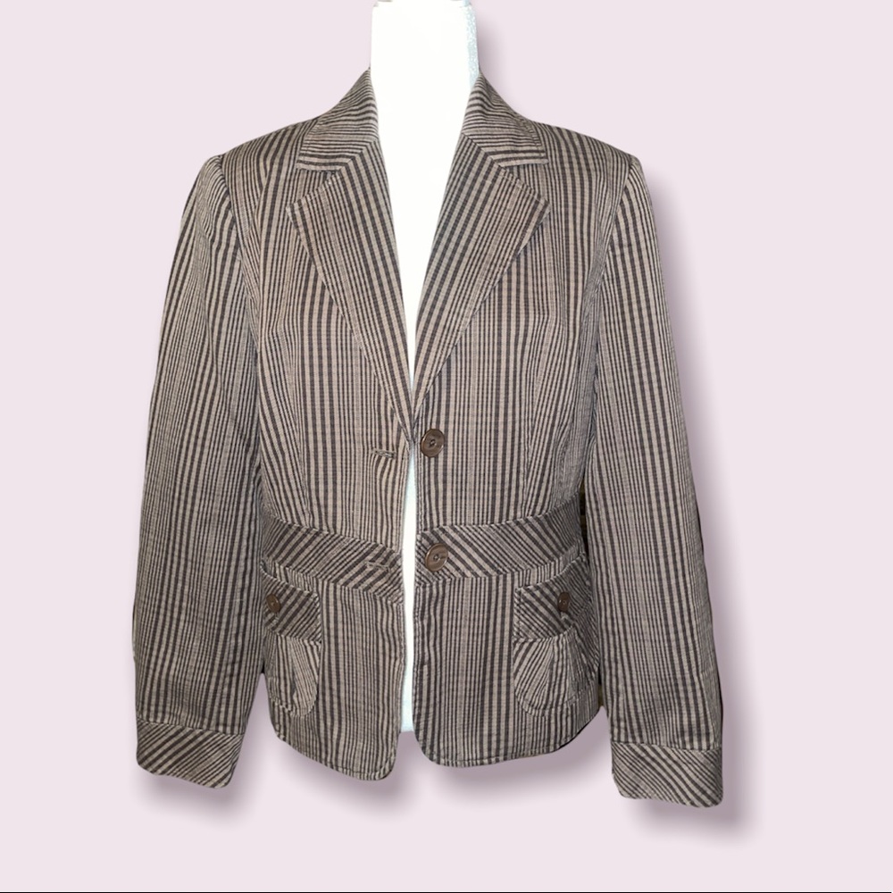 Women’s blazer